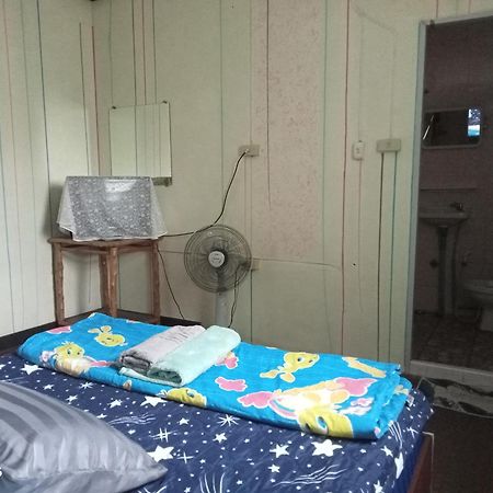 Np Guesthouse Trat Buitenkant foto
